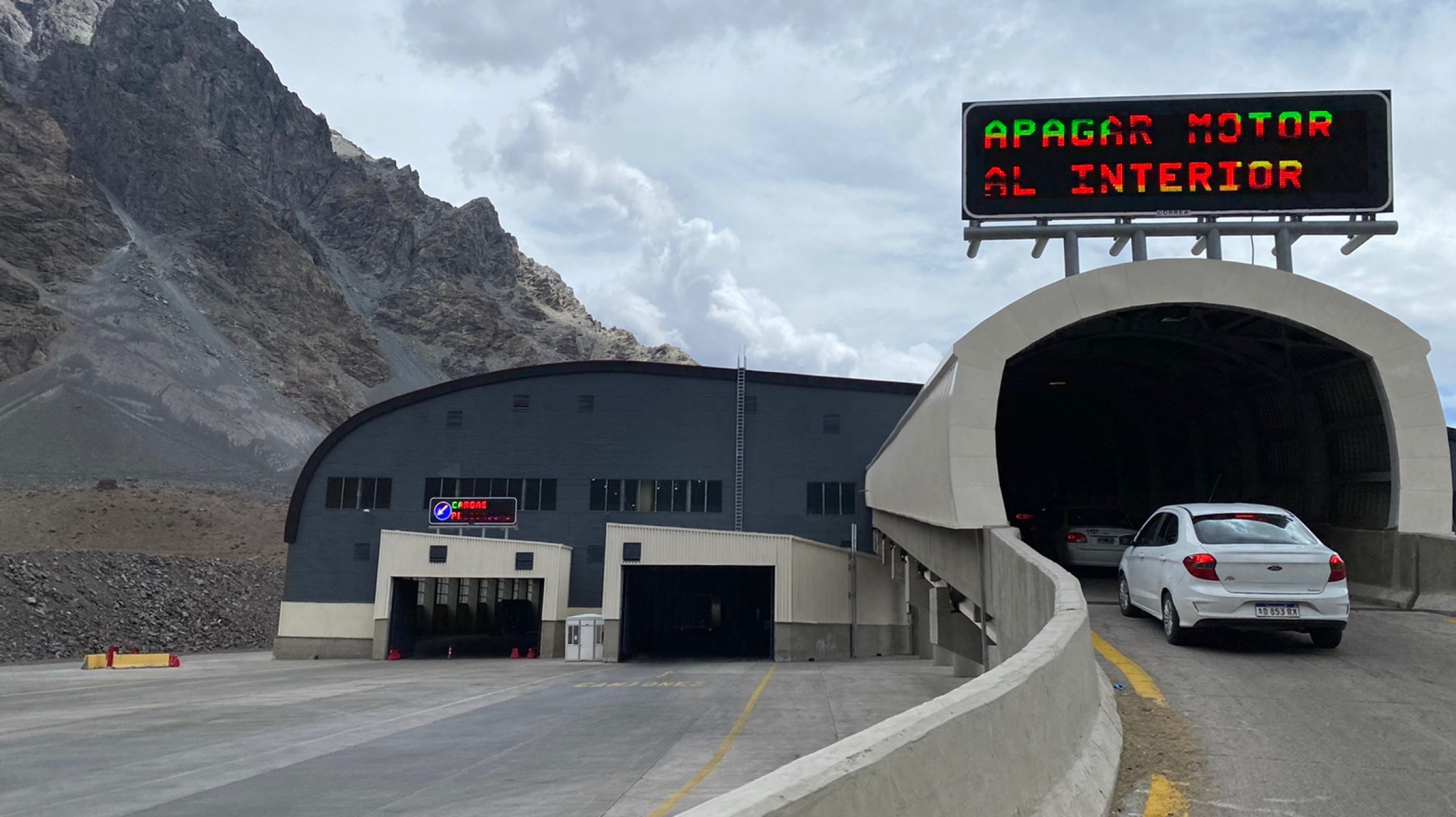Estado de pasos fronterizos en Mendoza durante este jueves