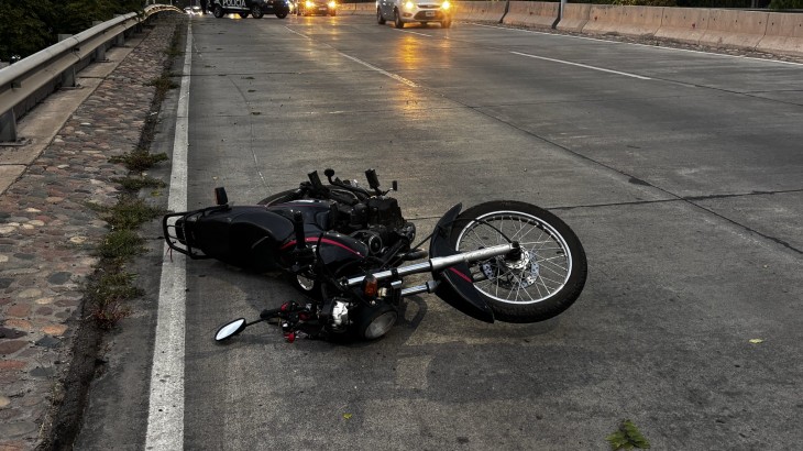 Complicaciones en el tránsito sobre Costanera frente a Easy por accidente
