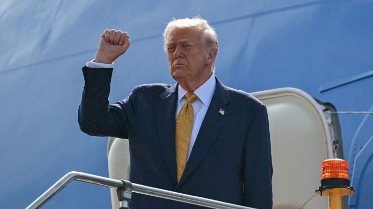 Trump anuncia acuerdo inminente con Irán y promete reabrir el Estrecho de Ormuz