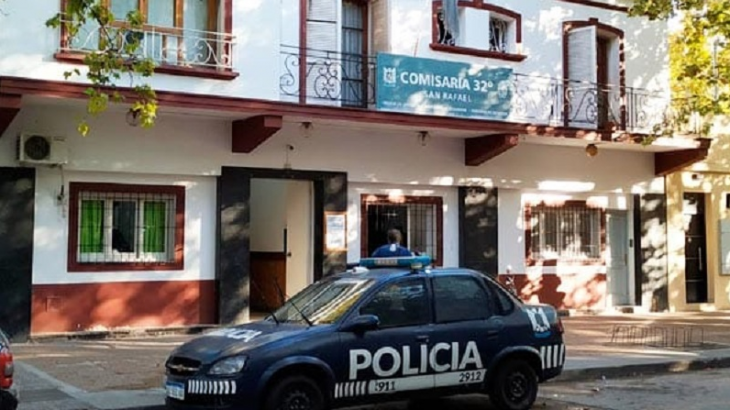 Se robaron una moto estacionada en la vía pública