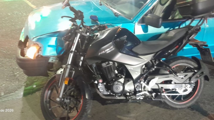 Dos motociclistas resultaron heridos tras un choque en una transitada esquina de San Rafael